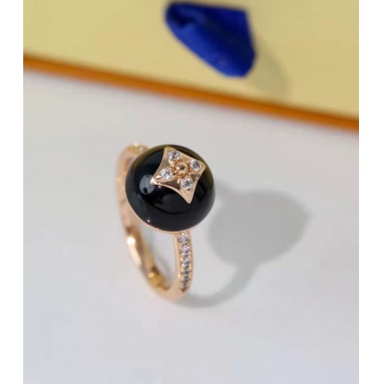 Louis Vuitton Rings in 139032