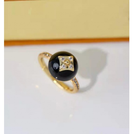 Louis Vuitton Rings in 139034