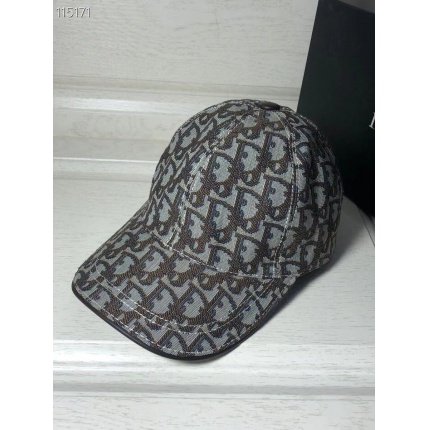 Dior Hats in 139749