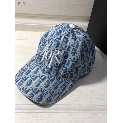 Dior Hats in 139755