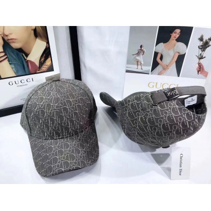Dior Hats in 139797