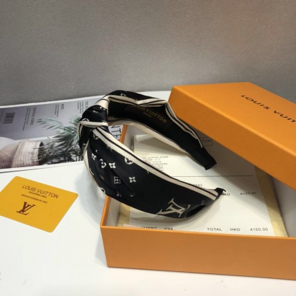 New Arrivals Louis Vuitton Bands For Women in 139936