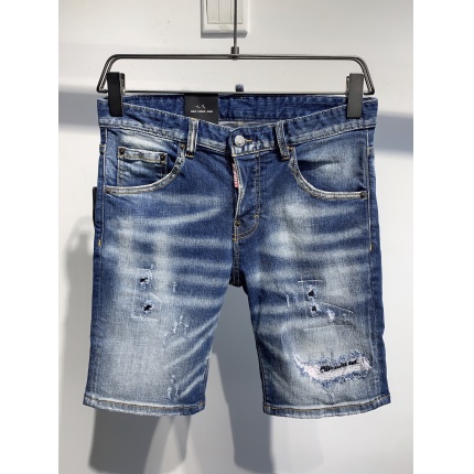 Dsquared2 Shorts Pants in 139959
