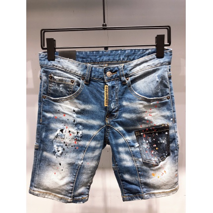 Dsquared2 Shorts Pants in 139968
