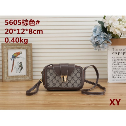 Gucci Cross Bags in 140010