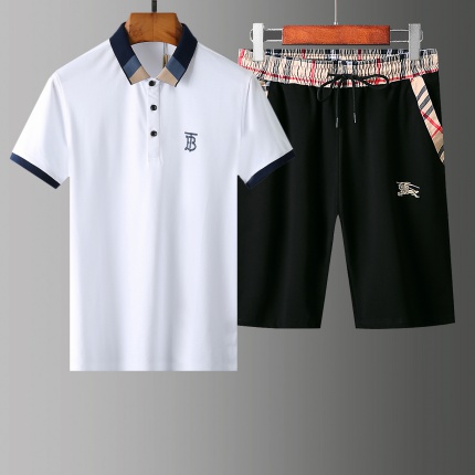 Burberry Tracksuits for Men in 140185