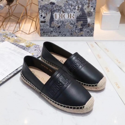 Dior Loafers For Woman in 140504