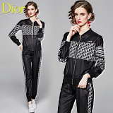 Dior Tracksuits For Women in 137472