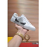 Fendi Sneakers For Men in 137800