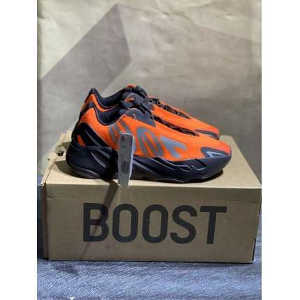 New Arrivals Adidas Yezzy 700 Sneakers in 140890