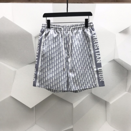 Dior Short Pants For Men in 140956