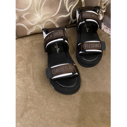 Dior Sandals For Woman in 141167