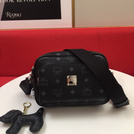 MCM aaa quality Handbags in 141181