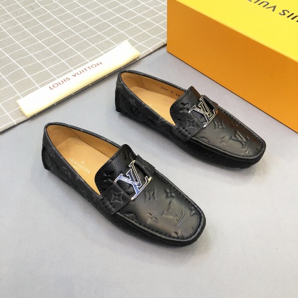 New Arrivals Louis Vuitton high quality Shoes For Men in 141388