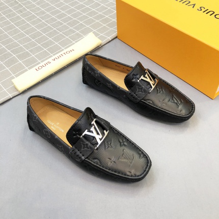 New Arrivals Louis Vuitton high quality Shoes For Men in 141393