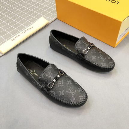 New Arrivals Louis Vuitton high quality Shoes For Men in 141396