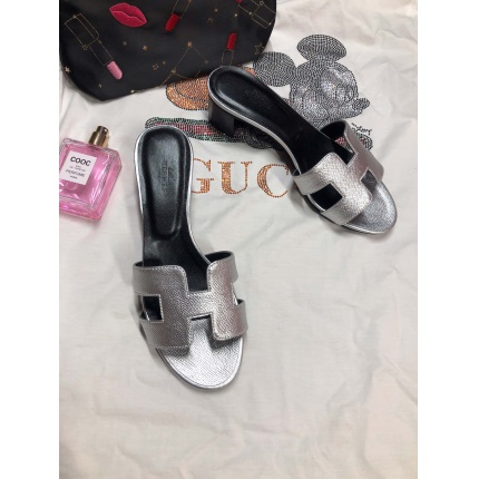 Hermes Slippers For Women in 141591