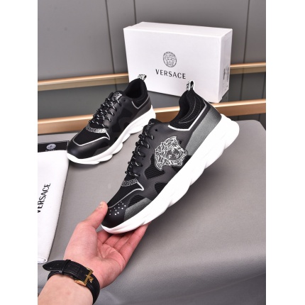 Versace Sneakers For Men in 141667