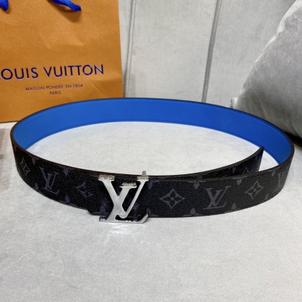 Louis Vuitton AAA Belts in 141704