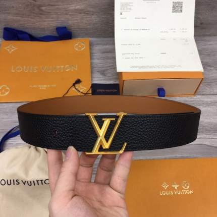 Louis Vuitton AAA Belts in 141708