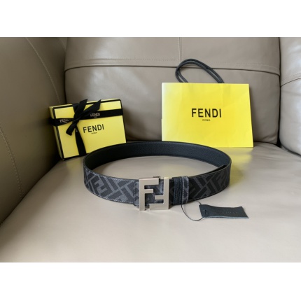 Fendi AAA Quality Belts in 141724