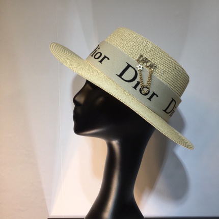 Dior Hats in 141786