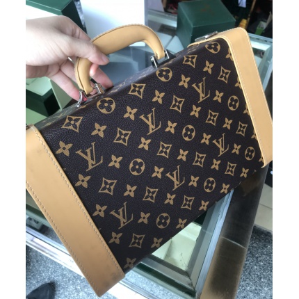 High quality Louis Vuitton Watch Show Box in 141930