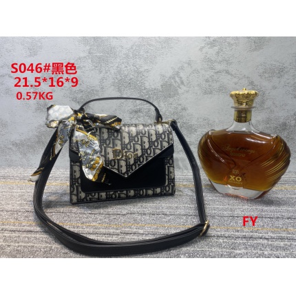 Cheap Dior Bags in 142108