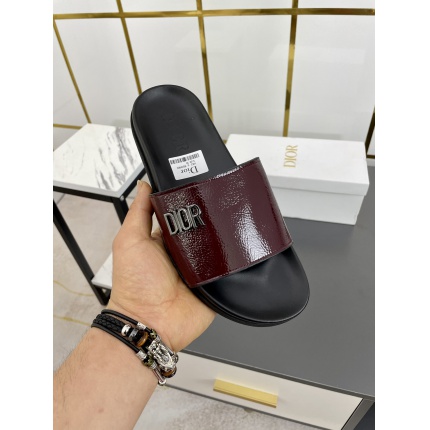 Dior Slippers For Men in 142160