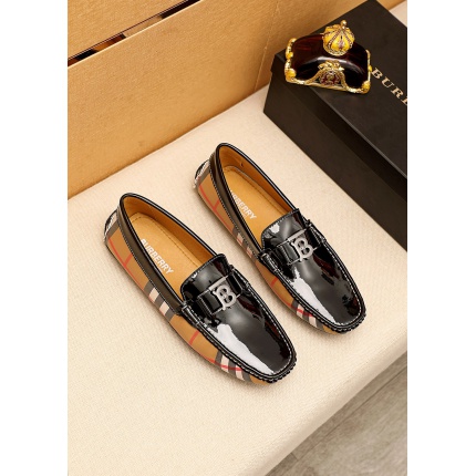 Burberry Loafers and Casual Shoes For Men in 142214