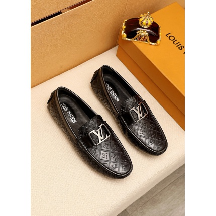 Louis Vuitton Leather Loafers For Men in 142216
