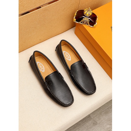 Tods Leather Loafers For Men in 142238