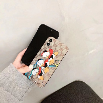 Gucci AAA+++ Phone Cases in 142250