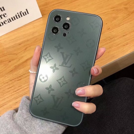 Louis Vuitton AAA+++ Phone cases in 142274