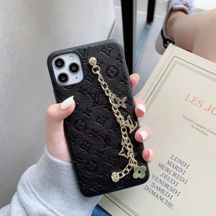 Louis Vuitton AAA+++ Phone cases in 142302