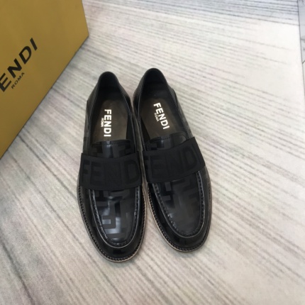 Top quality Fendi Leather Shoes For Men in 142399