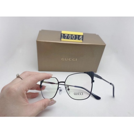 Gucci Glasses in 142511