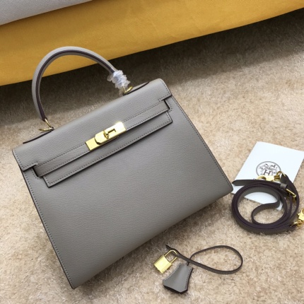 Hermes  AAA Quality Handbags in 142668
