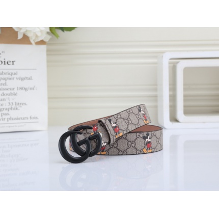 Gucci Belts in 142905