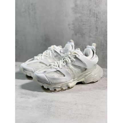 Balenciaga Sneakers For Men in 143454