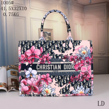 Cheap Dior Bags in 143583