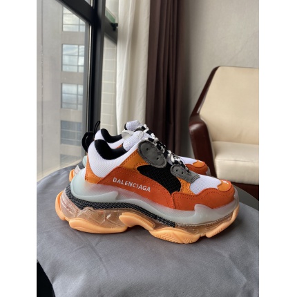 Balenciaga Triple Sneakers in 143588