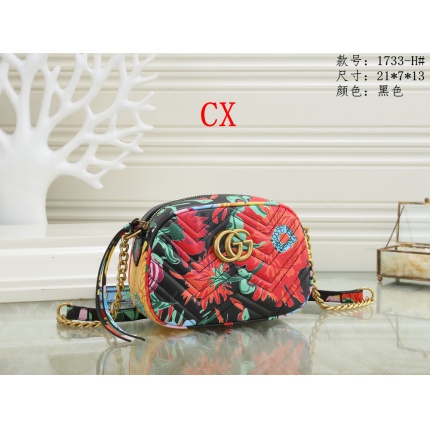 Gucci Cross Bags in 143654