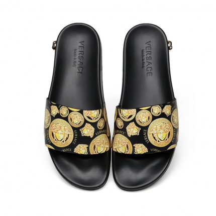 Versace Slippers For Men in 143716