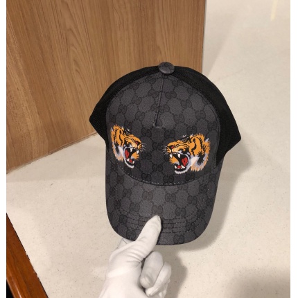 Gucci Hats in 143741