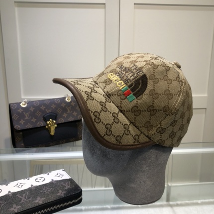 Gucci Hats in 143746