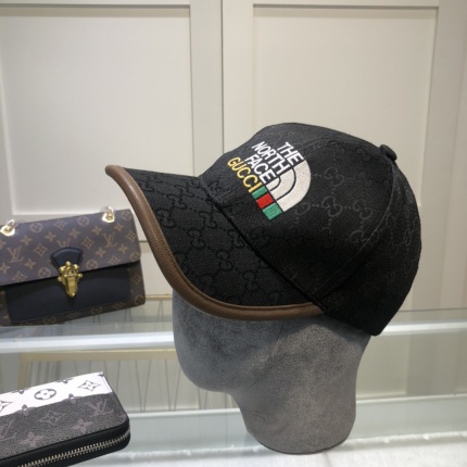 Gucci Hats in 143747