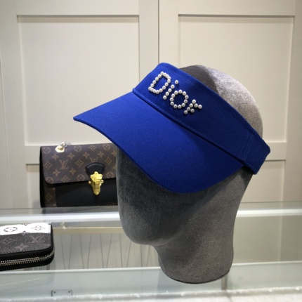 Dior Hats in 143807