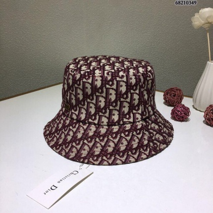 Dior Hats in 143843