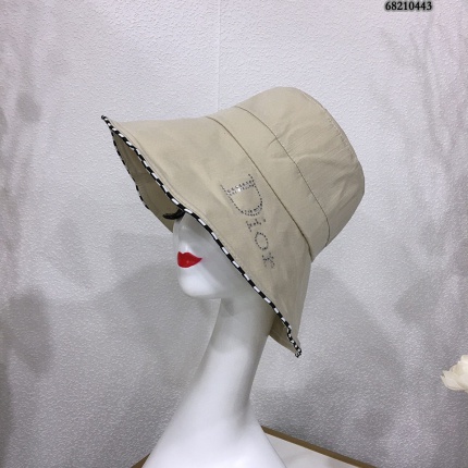 Dior Hats in 143849